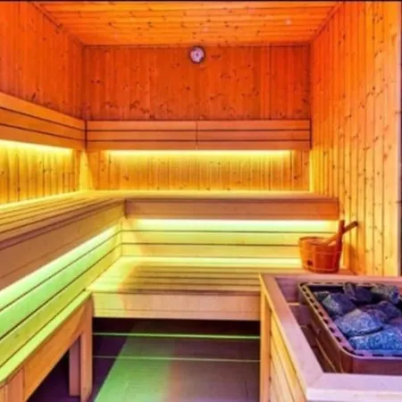 Z Basenem I Jacuzzi Karmelowy Na Dolnej Park A13, Ul Dolna 7a 아파트 *