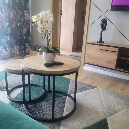 Apartment Z Basenem I Jacuzzi Karmelowy Na Dolnej Park A13, Ul Dolna 7a Szklarska Poreba