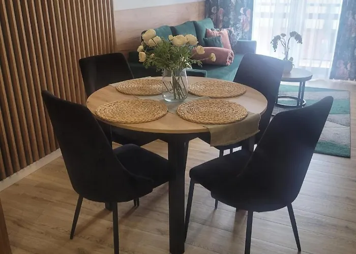 Appartement Z Basenem I Jacuzzi Karmelowy Na Dolnej Park A13, Ul Dolna 7a