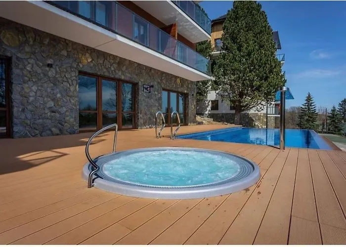 Z Basenem I Jacuzzi Karmelowy Na Dolnej Park A13, Ul Dolna 7a Appartement *