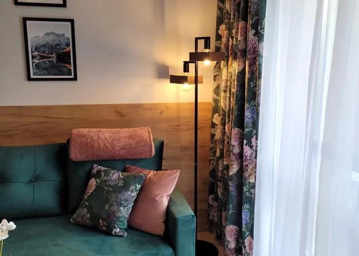 Z Basenem I Jacuzzi Karmelowy Na Dolnej Park A13, Ul Dolna 7a Appartement *