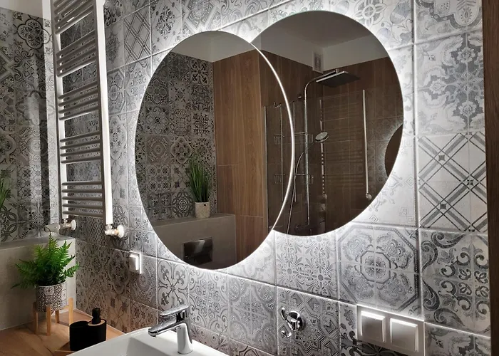 Z Basenem I Jacuzzi Karmelowy Na Dolnej Park A13, Ul Dolna 7a Appartement