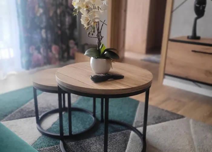 Z Basenem I Jacuzzi Karmelowy Na Dolnej Park A13, Ul Dolna 7a Appartement